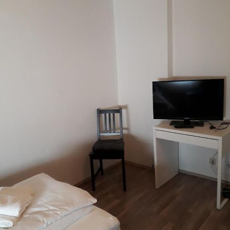 Ferienwohnungen Haus Scheidter 42 ซาร์บรึคเคน ภายนอก รูปภาพ